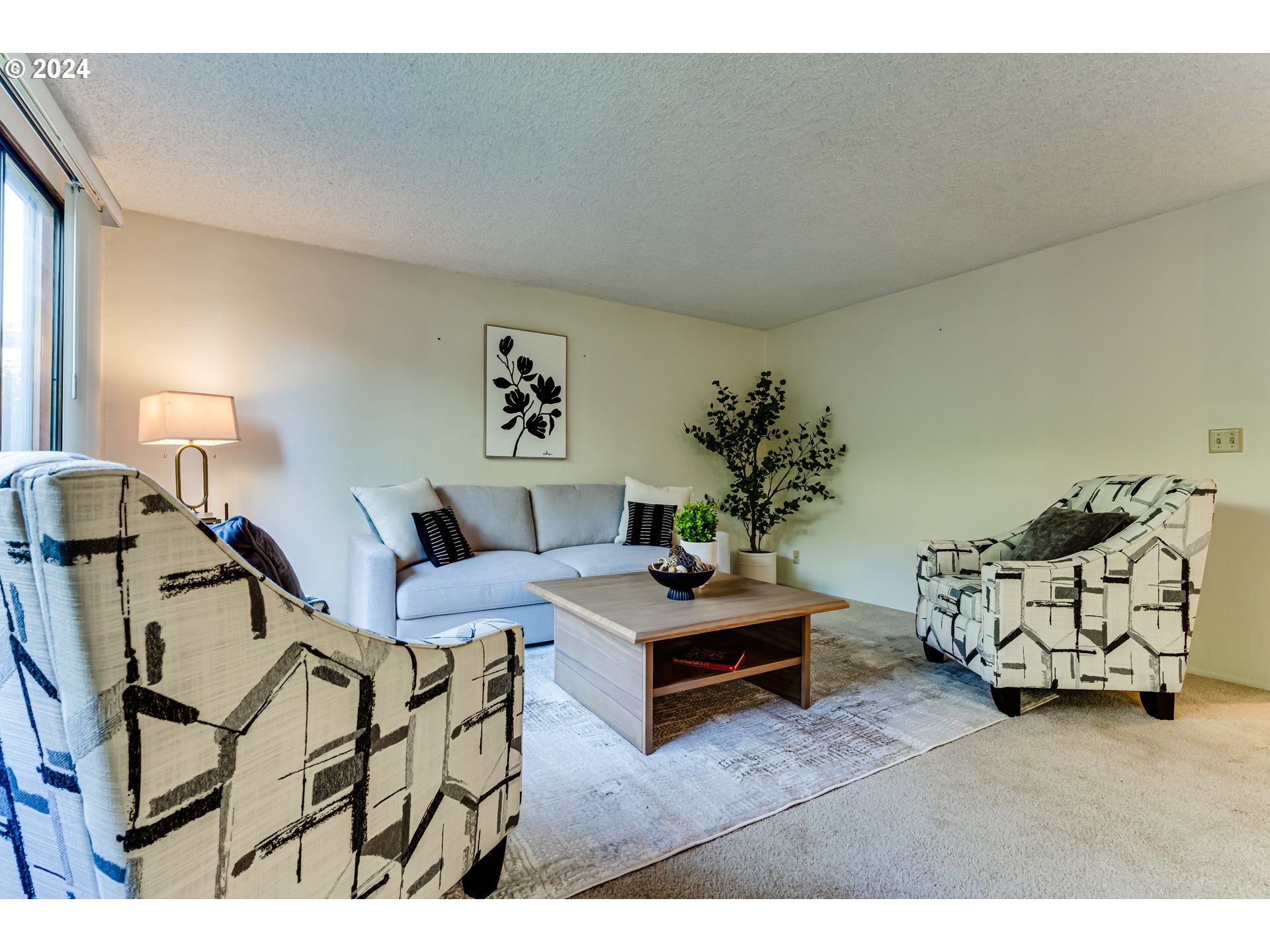 2214 Ridgeway Drive Eugene, OR 97401 - Photo 13 of 30 Gallery Image 13