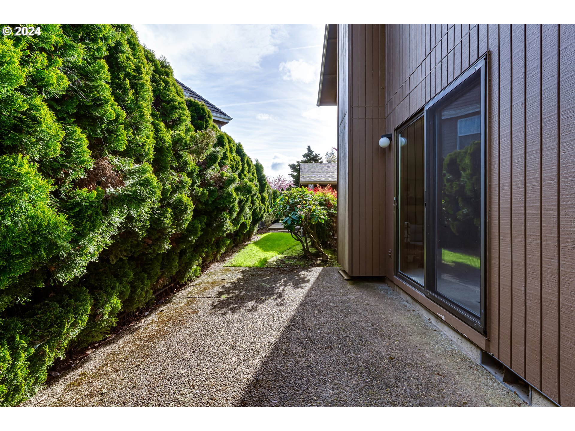 2214 Ridgeway Drive Eugene, OR 97401 - Photo 29 of 30 Gallery Image 29