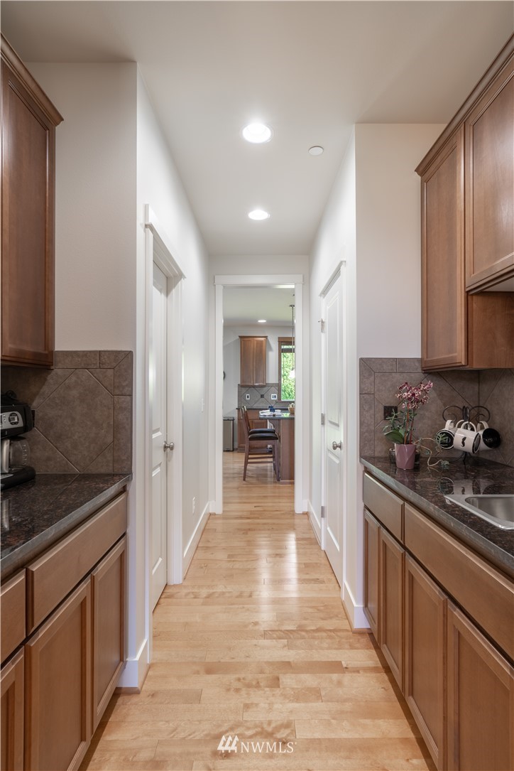 3207 216th Place Southeast Bothell, WA 98021 - Photo 7 of 22