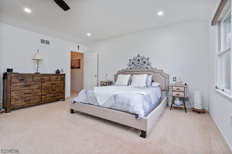 18 Pond Ridge Drive Clinton, NJ 08809 - Photo 20 of 31