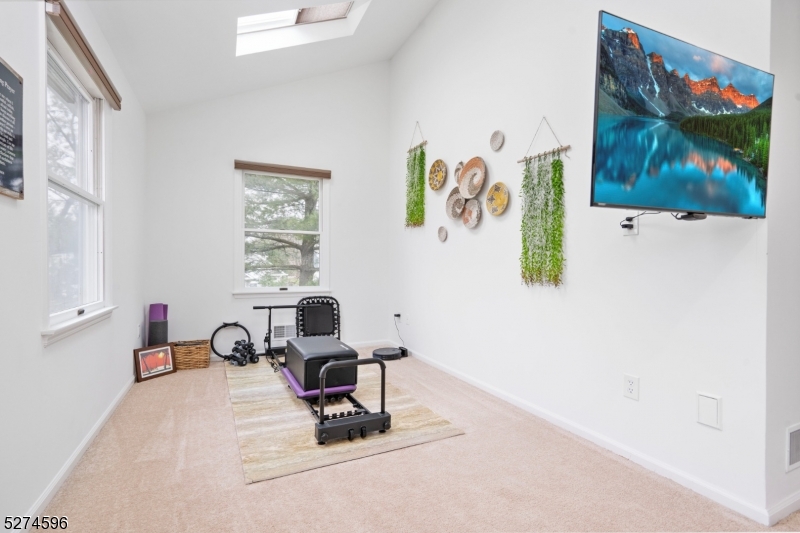 18 Pond Ridge Drive Clinton, NJ 08809 - Photo 22 of 31