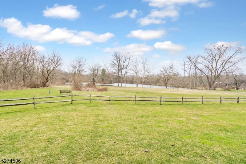 18 Pond Ridge Drive Clinton, NJ 08809 - Photo 30 of 31