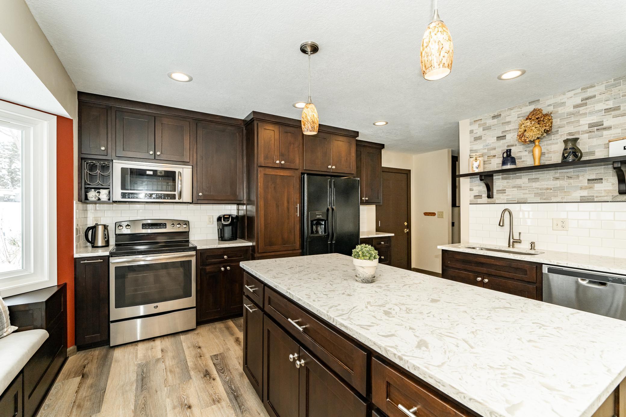 5731 Lancaster Place Northwest Rochester, MN 55901 - Photo 8 of 44