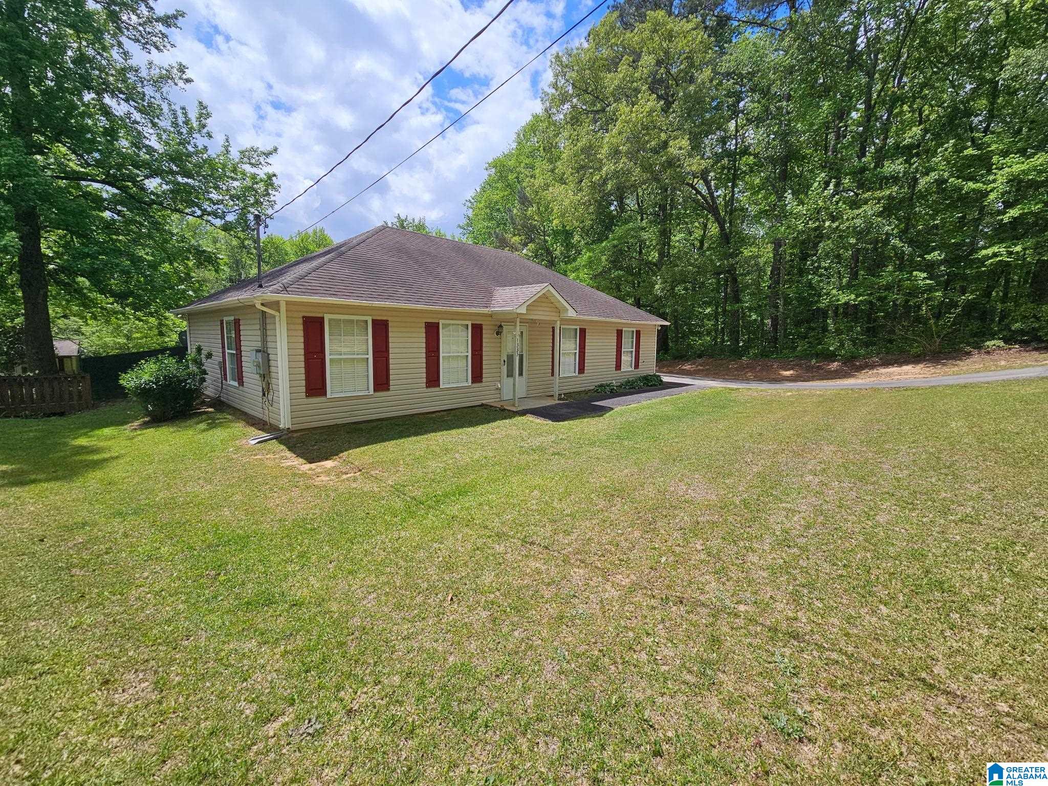 1333 Frog Level Road West Blocton, AL 35184 - Photo 3 of 19