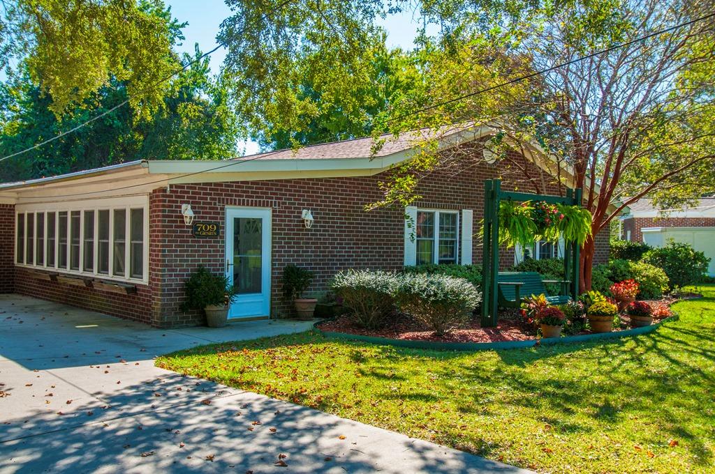 709 Schooner Road Charleston, SC 29412 - Photo 2 of 39 _DSC5595