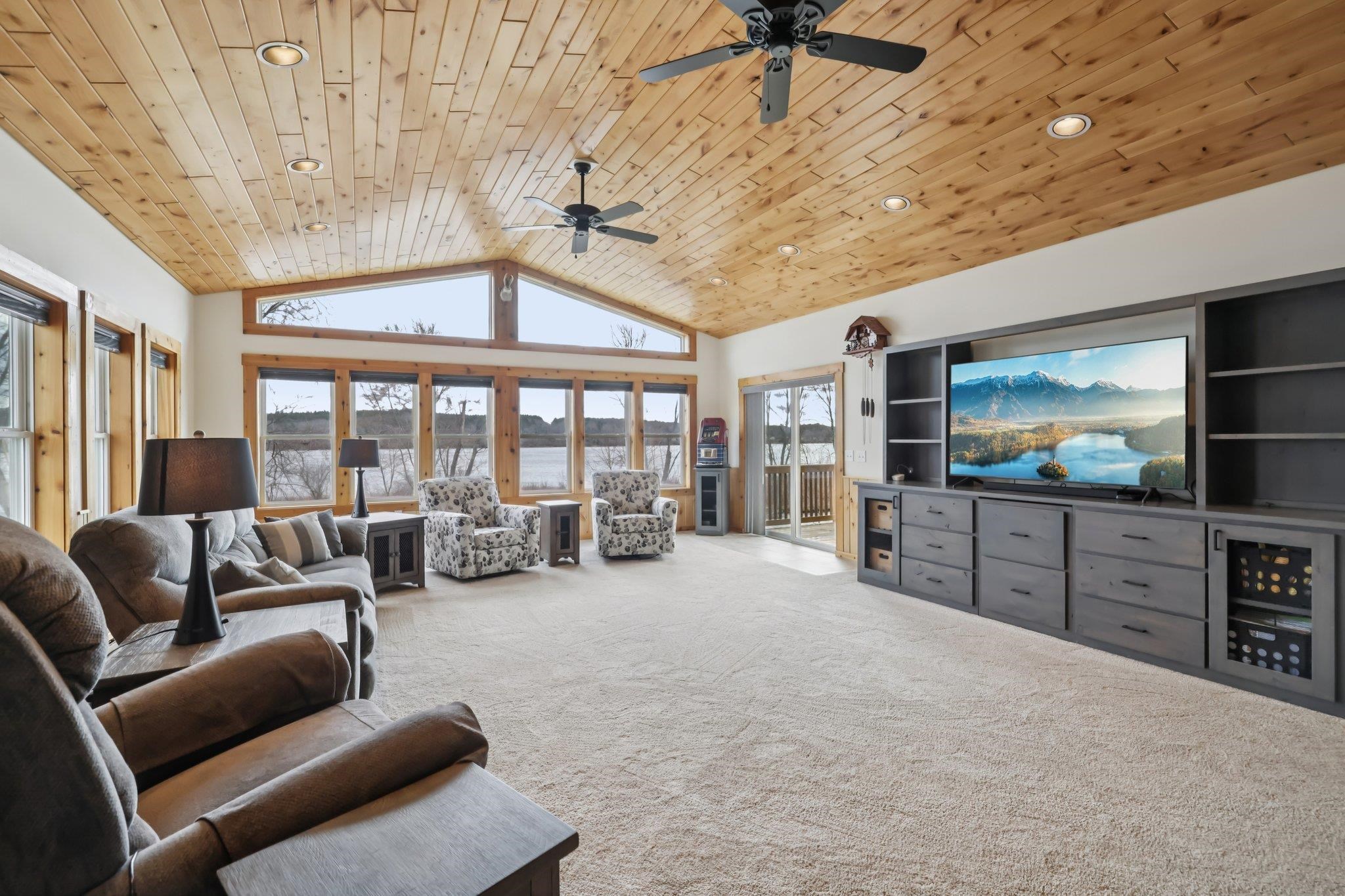 W4707 County Rd C Montello, WI 53949 - Photo 11 of 46