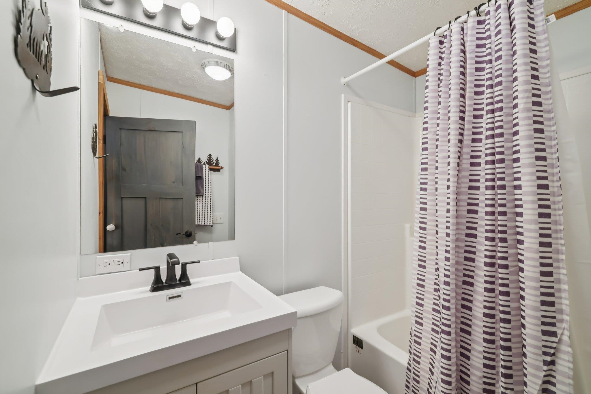 W4707 County Rd C Montello, WI 53949 - Photo 26 of 46