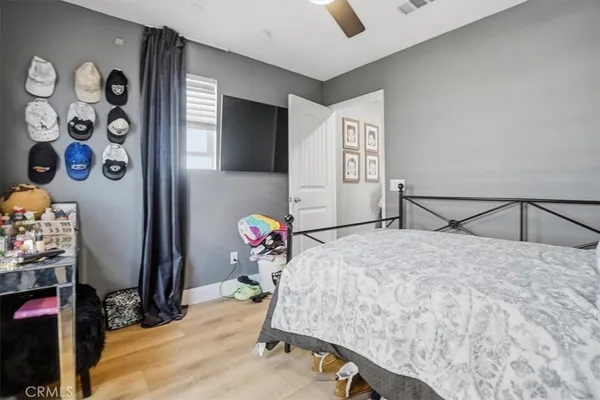 a view of a tennis court