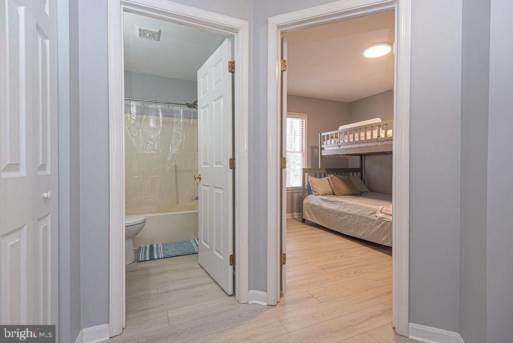 47 Falcon Bridge Road Ocean Pines, MD 21811 - Photo 25 of 78 a en suite bathroom with a toilet