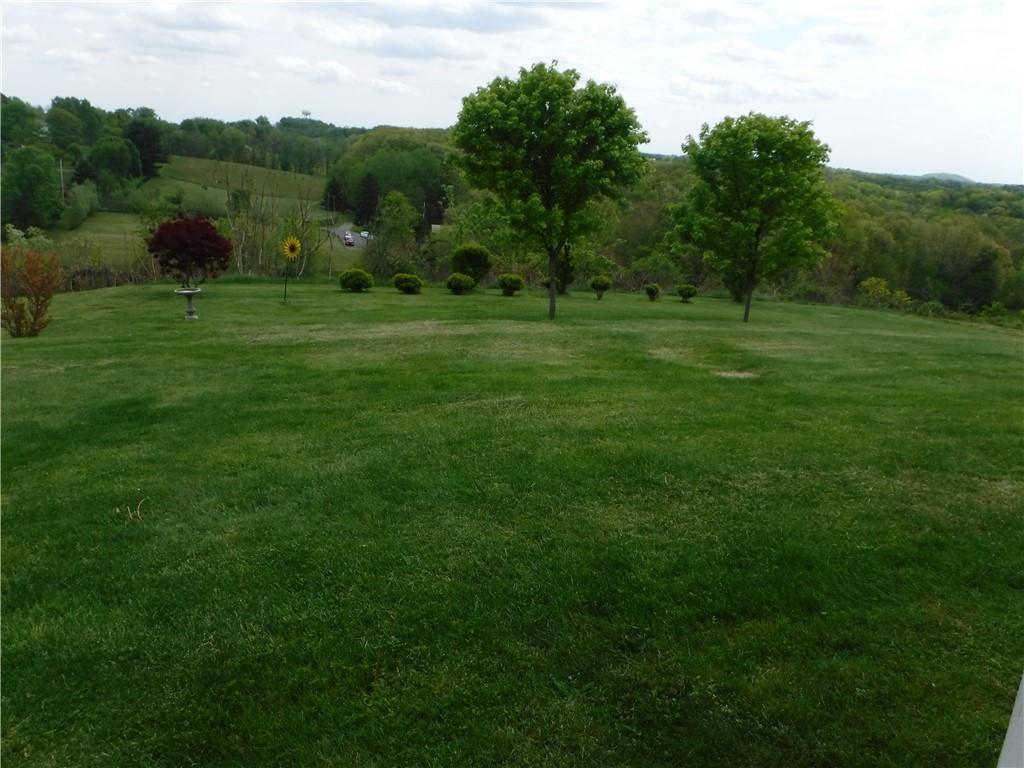 123 Klein Road New Brighton, PA 15066 - Photo 3 of 17 Gallery Image 3