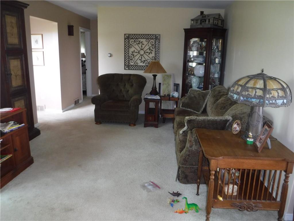 123 Klein Road New Brighton, PA 15066 - Photo 7 of 17 Gallery Image 7
