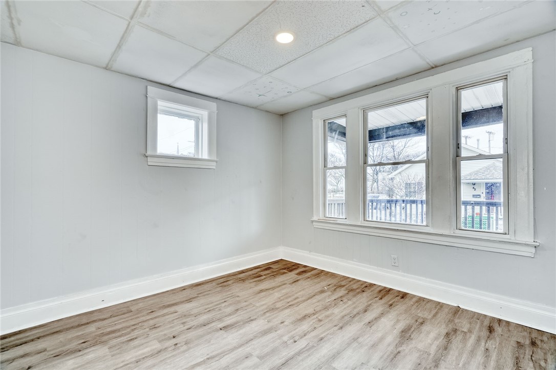 53 Hoeltzer Street Rochester, NY 14605 - Photo 19 of 30