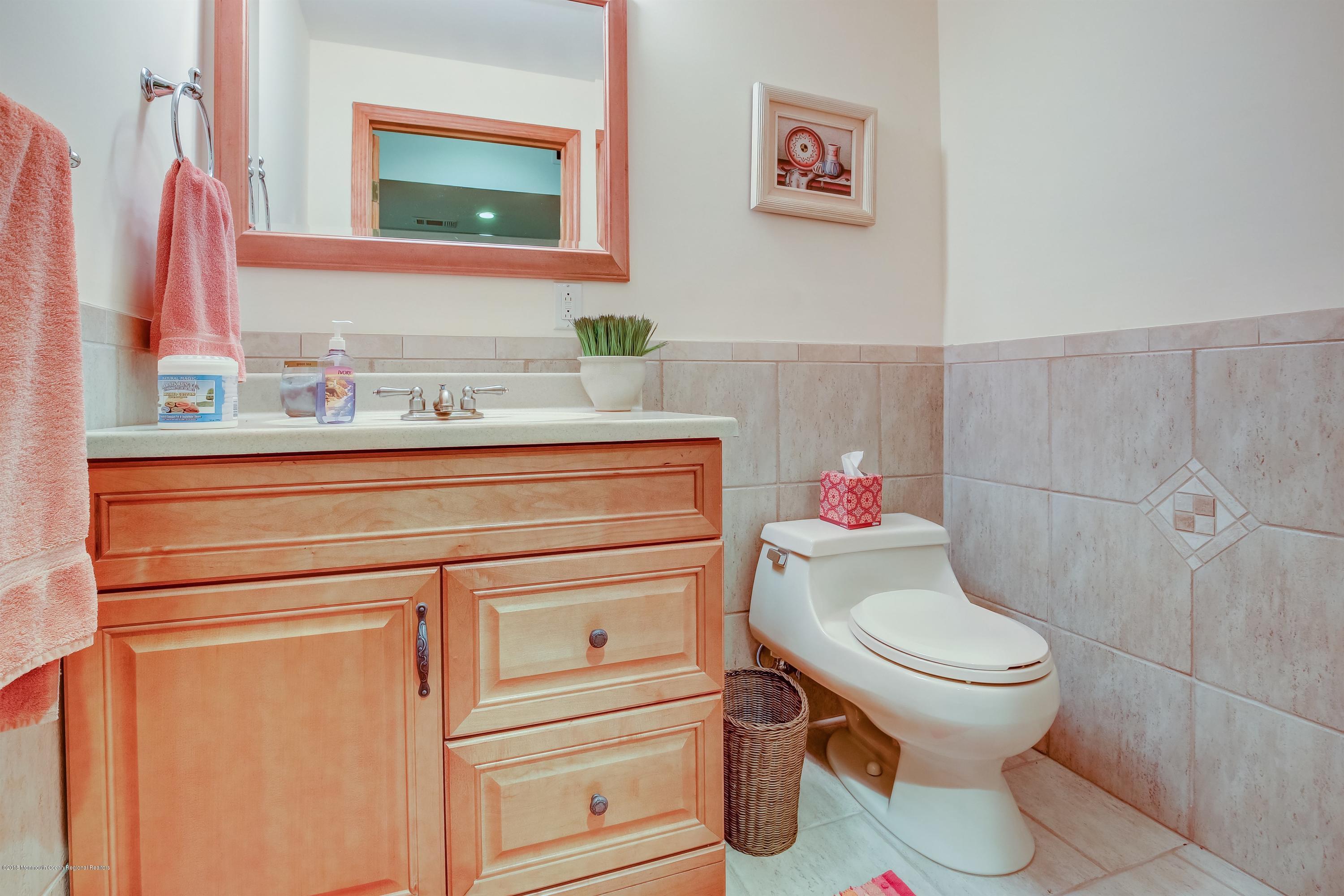 115 Wellington Road Freehold, NJ 07728 - Photo 33 of 40 033_Lower Level Bathroom