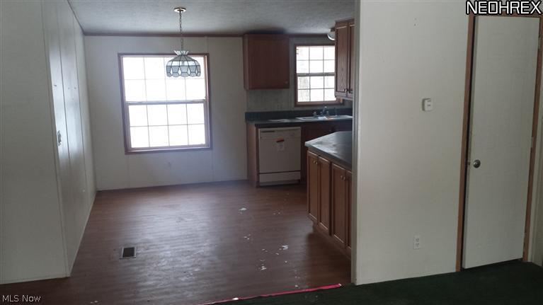 5402 Weaver Road Conneaut, OH 44030 - Photo 8 of 14 Gallery Image 8