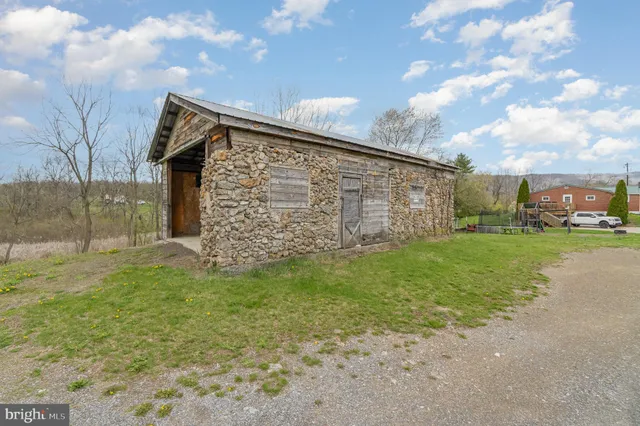 $99,900 | 17776 Springtown Road, Fannettsburg, PA 17221