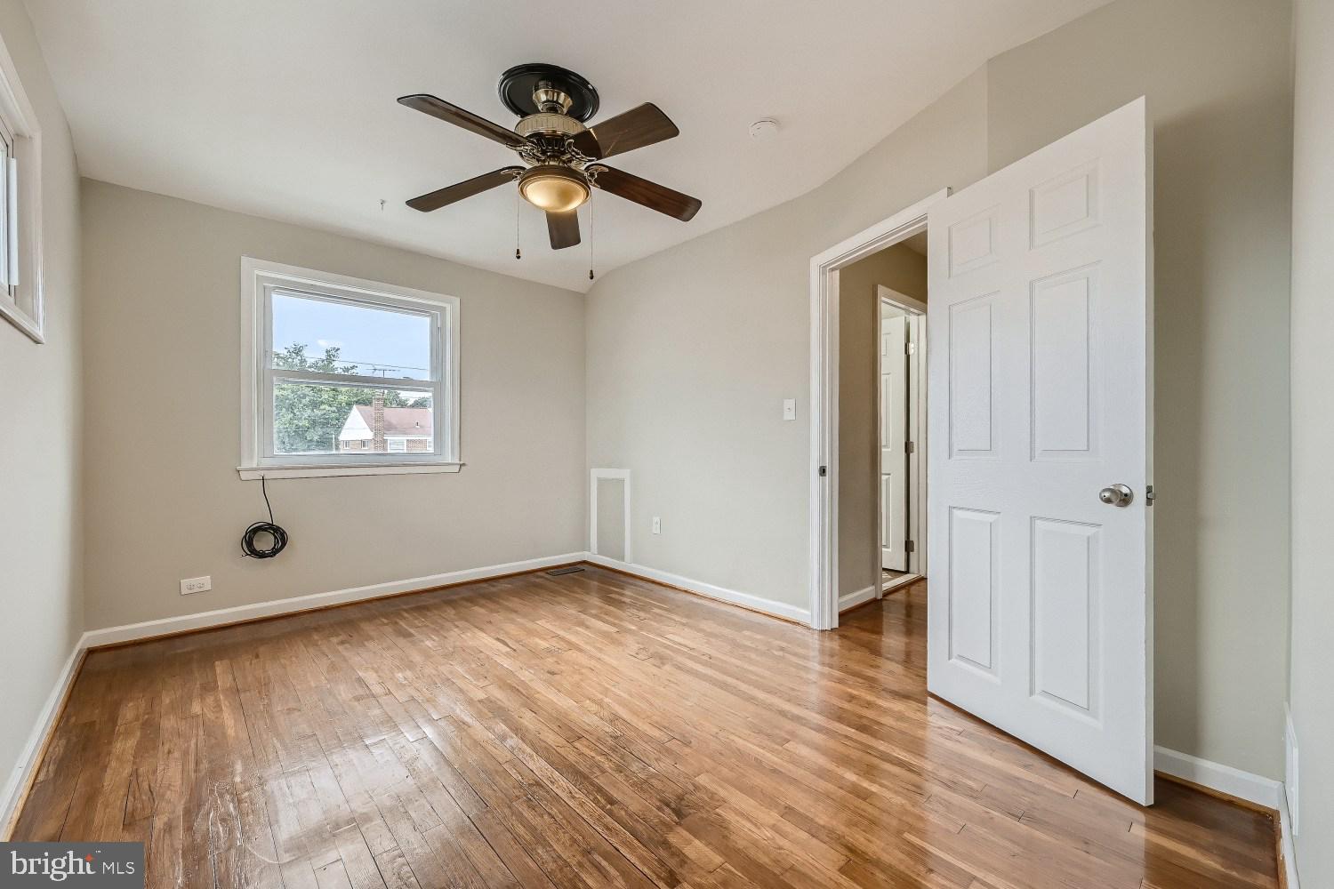 4434 Norfen Road Halethorpe, MD 21227 - Photo 18 of 32