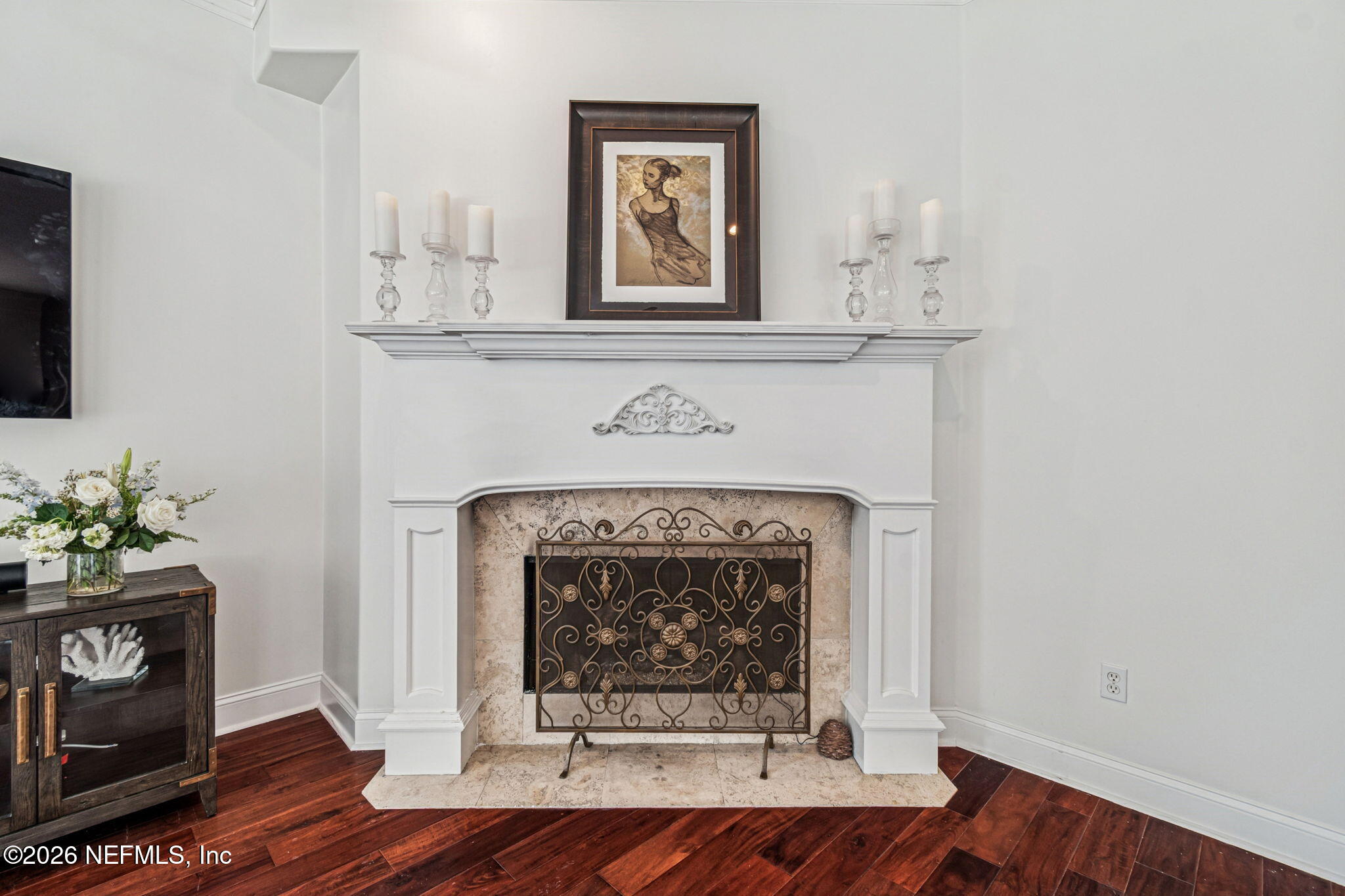 113 Natures Way Ponte Vedra Beach, FL 32082 - Photo 33 of 96 a living room with a fireplace