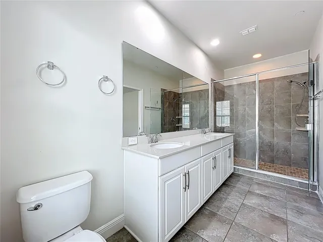 $2,995 | 561 Scotia Place, Orlando, FL 32806