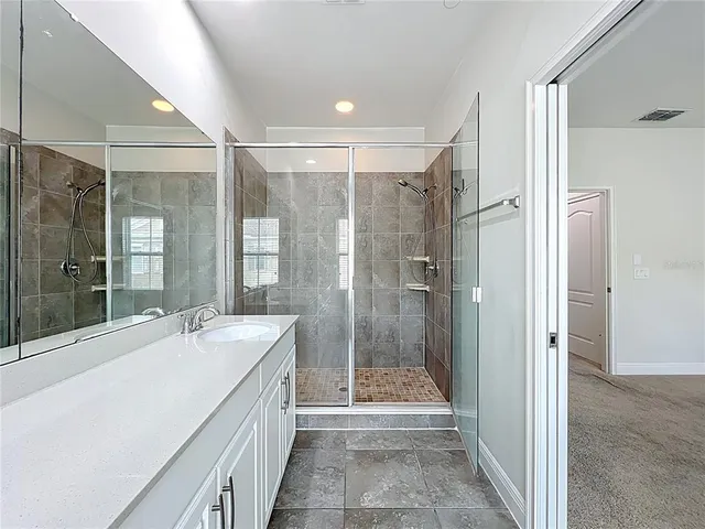 $2,995 | 561 Scotia Place, Orlando, FL 32806