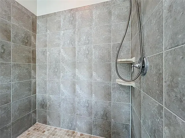 $2,995 | 561 Scotia Place, Orlando, FL 32806