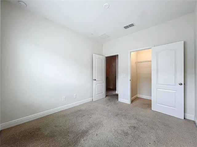 $2,995 | 561 Scotia Place, Orlando, FL 32806