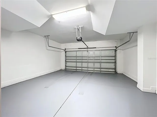 $2,995 | 561 Scotia Place, Orlando, FL 32806