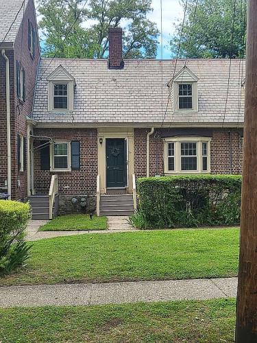 74 Cole Street Bridgeport, CT 06604 - Photo 13 of 30
