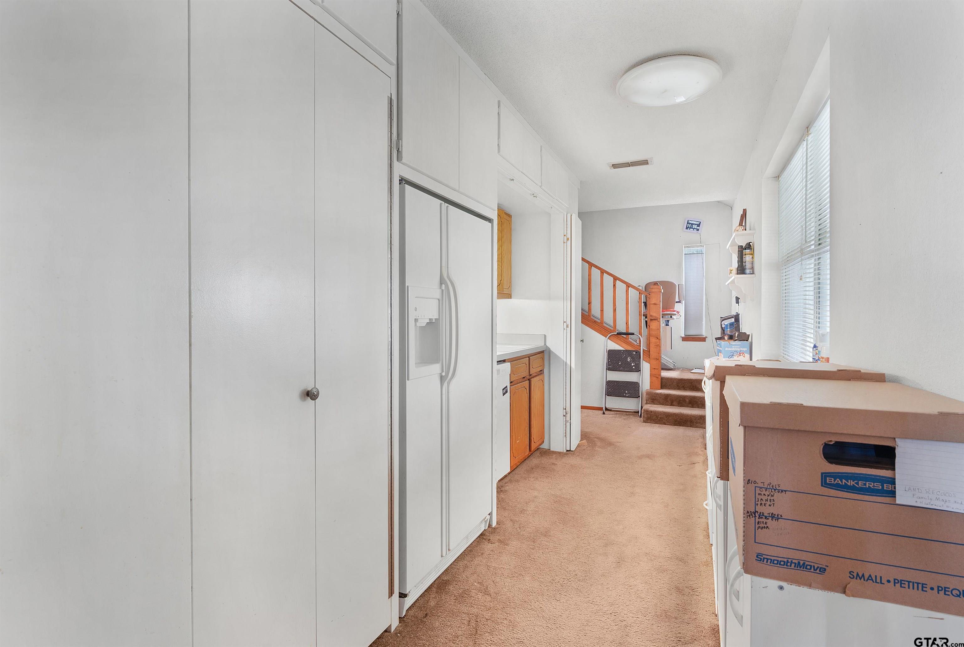 226 County Road 3533 Saltillo, TX 75478 - Photo 16 of 36 a view of a living room