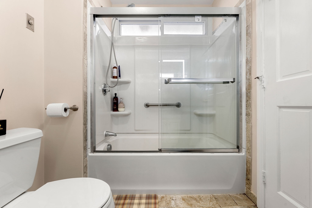 13 Long Road Westford, MA 01886 - Photo 24 of 33