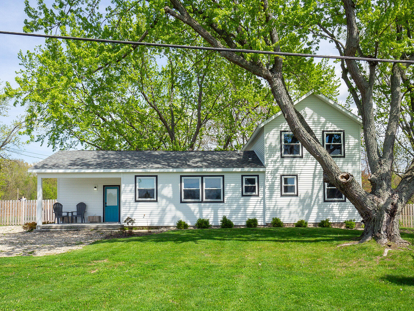 10671 California Road Bridgman, MI 49106 - Photo 2 of 42 10671 California-102