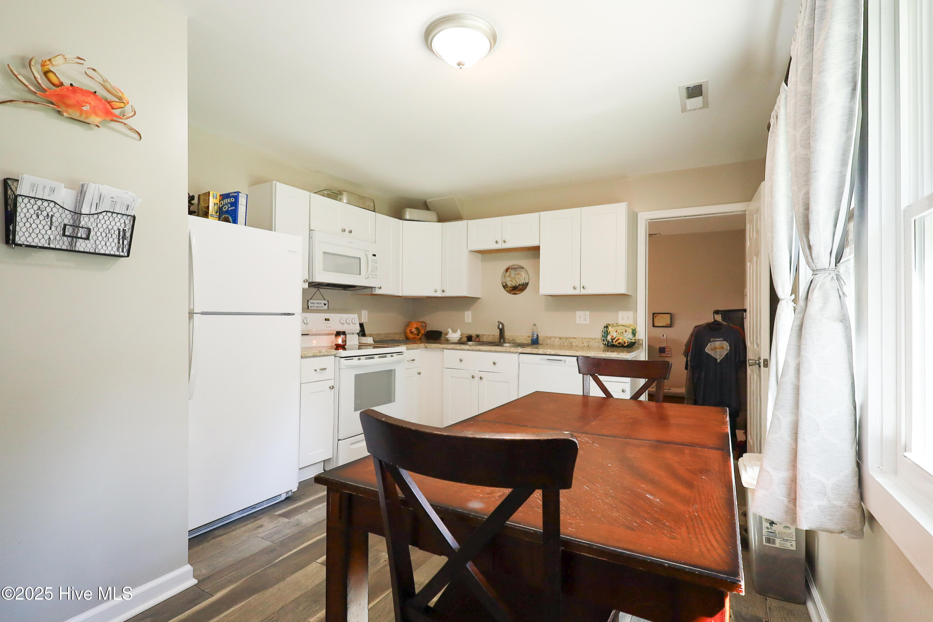 304 Sheffield Road Jacksonville, NC 28546 - Photo 28 of 35 IMG_1472