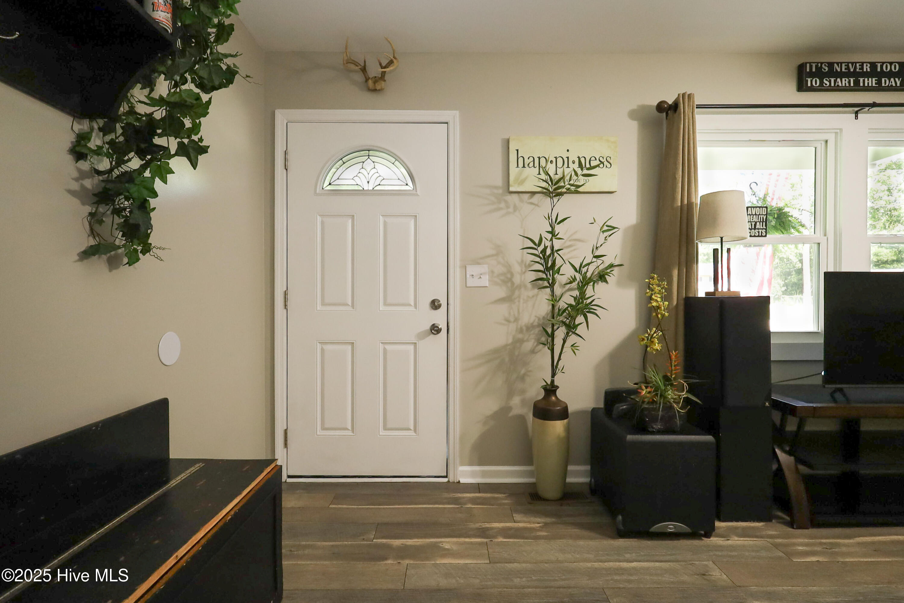 304 Sheffield Road Jacksonville, NC 28546 - Photo 7 of 35 IMG_1493