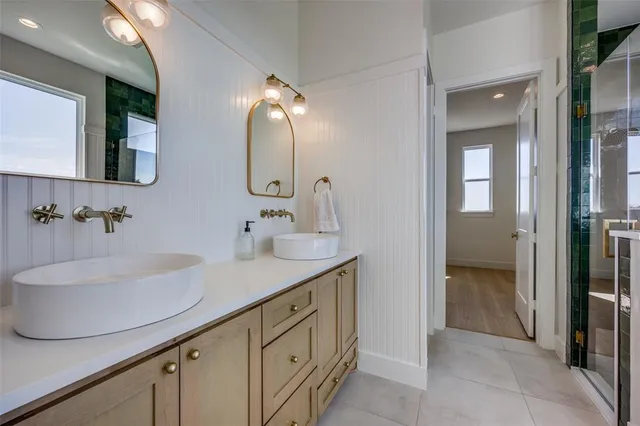 $825,000 | 5032 County Road 1094, Celeste, TX 75423