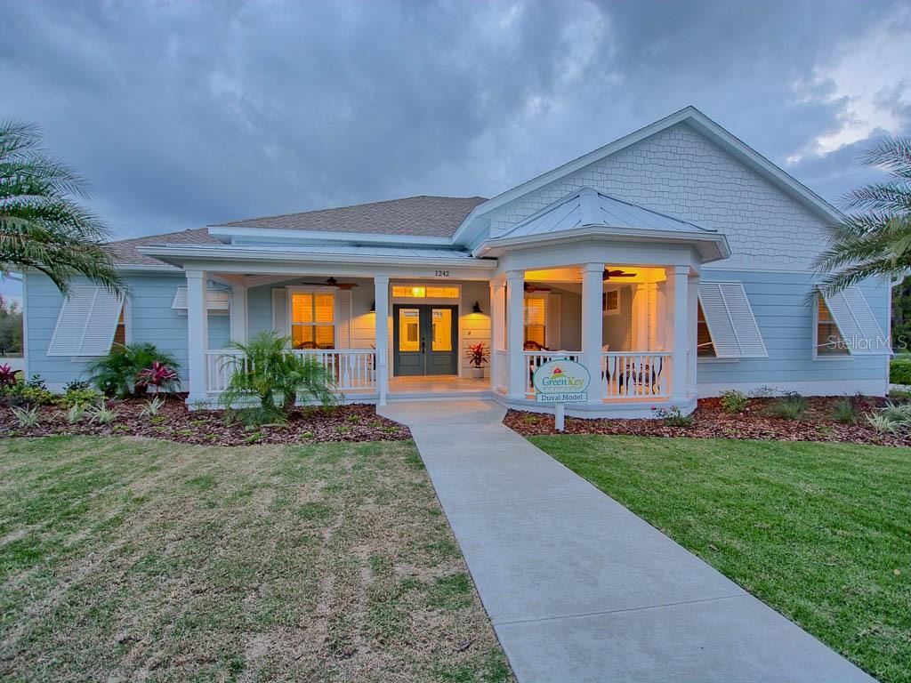 1097 Sugar Loaf Key Loop Lady Lake, FL 32159 - Photo 1 of 1