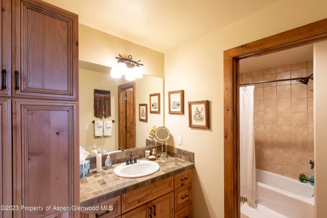 $15,000 | 627 North Bridge Drive, Carbondale, CO 81623