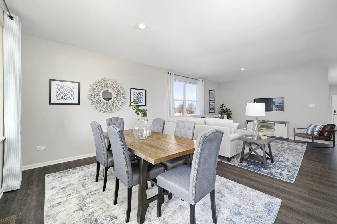 920 Eineke Boulevard Algonquin, IL 60102 - Photo 14 of 27 a view of a dining room with furniture