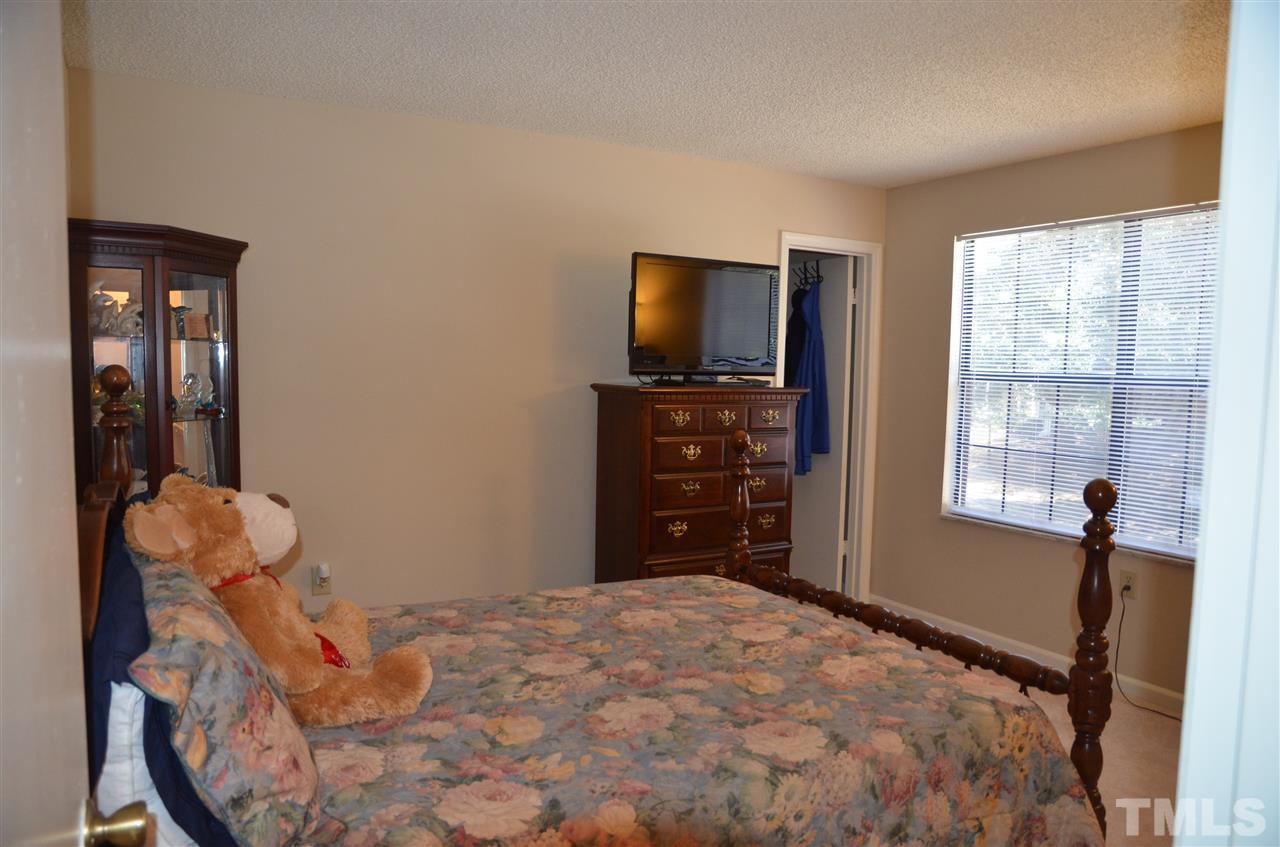 7618 Falcon Rest Circle Raleigh, NC 27615 - Photo 16 of 20