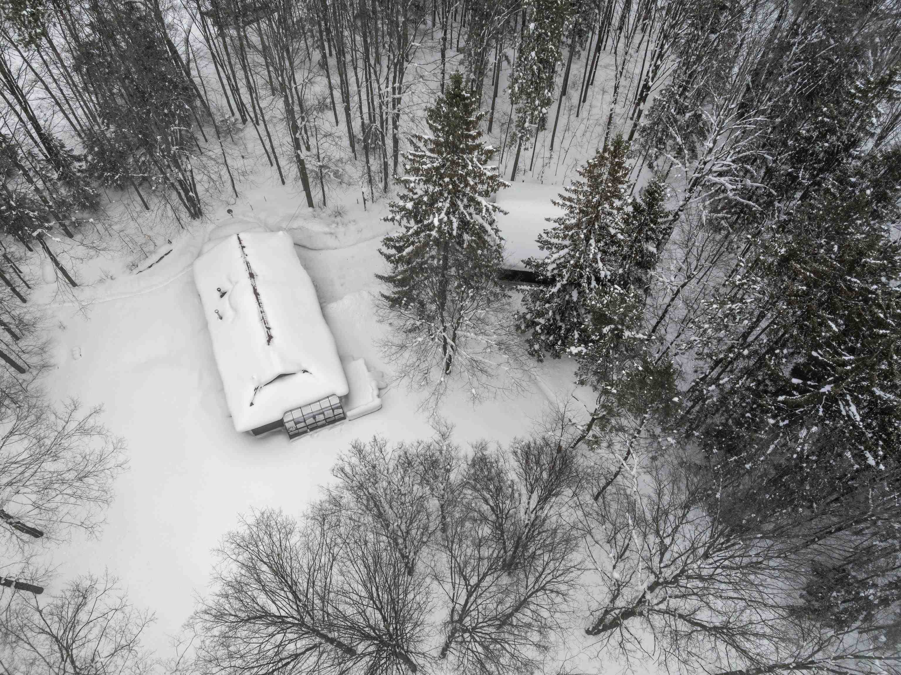 8460 Covert Road Northeast Mancelona, MI 49659 - Photo 10 of 51 1942493-f97ebf00-17e1-4aed-b5f3-3b7ab7565b57.JPG