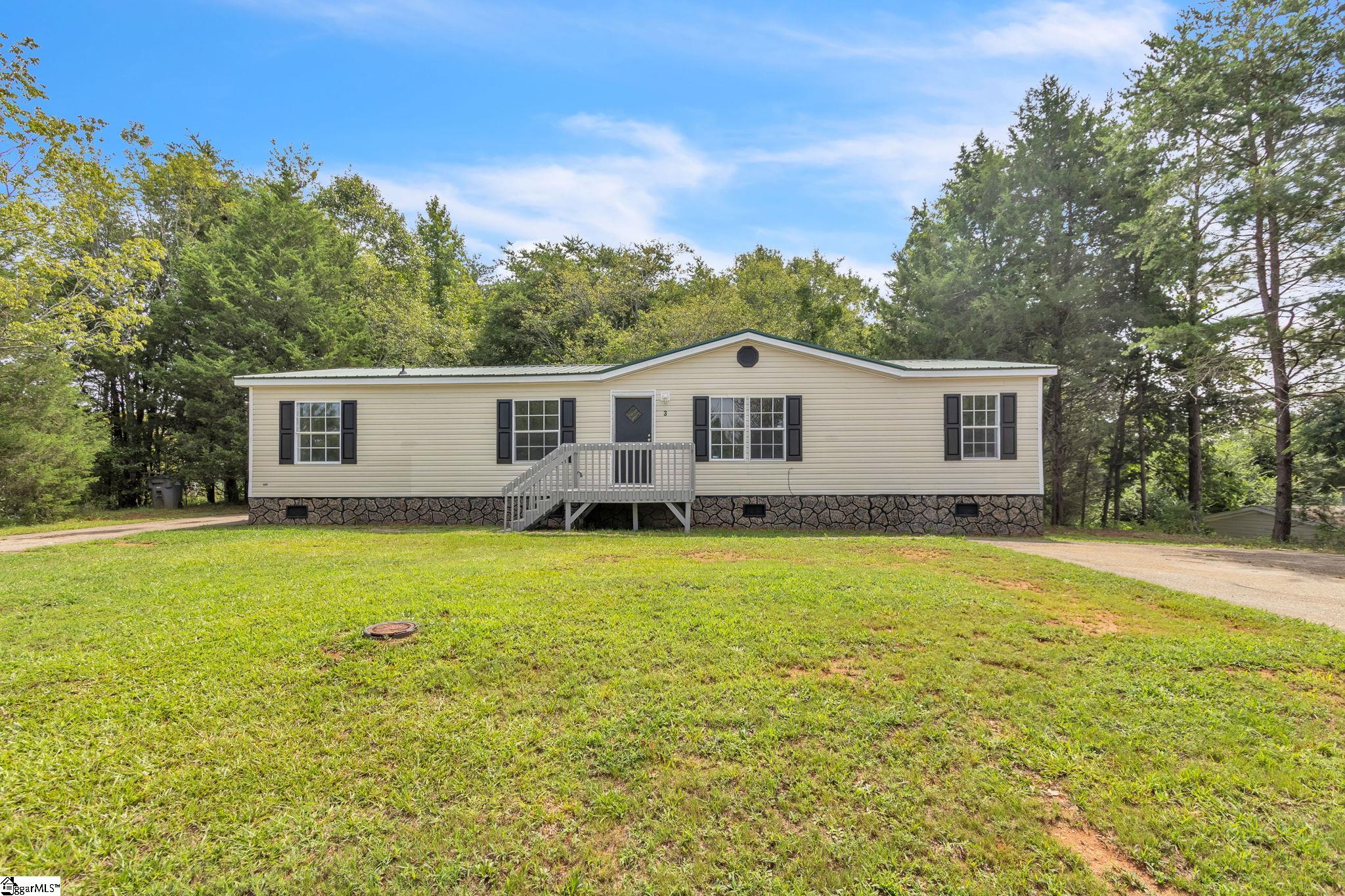 3 Riverbreeze Road Greenville, SC 29611 - Photo 1 of 25 Gallery Image 1