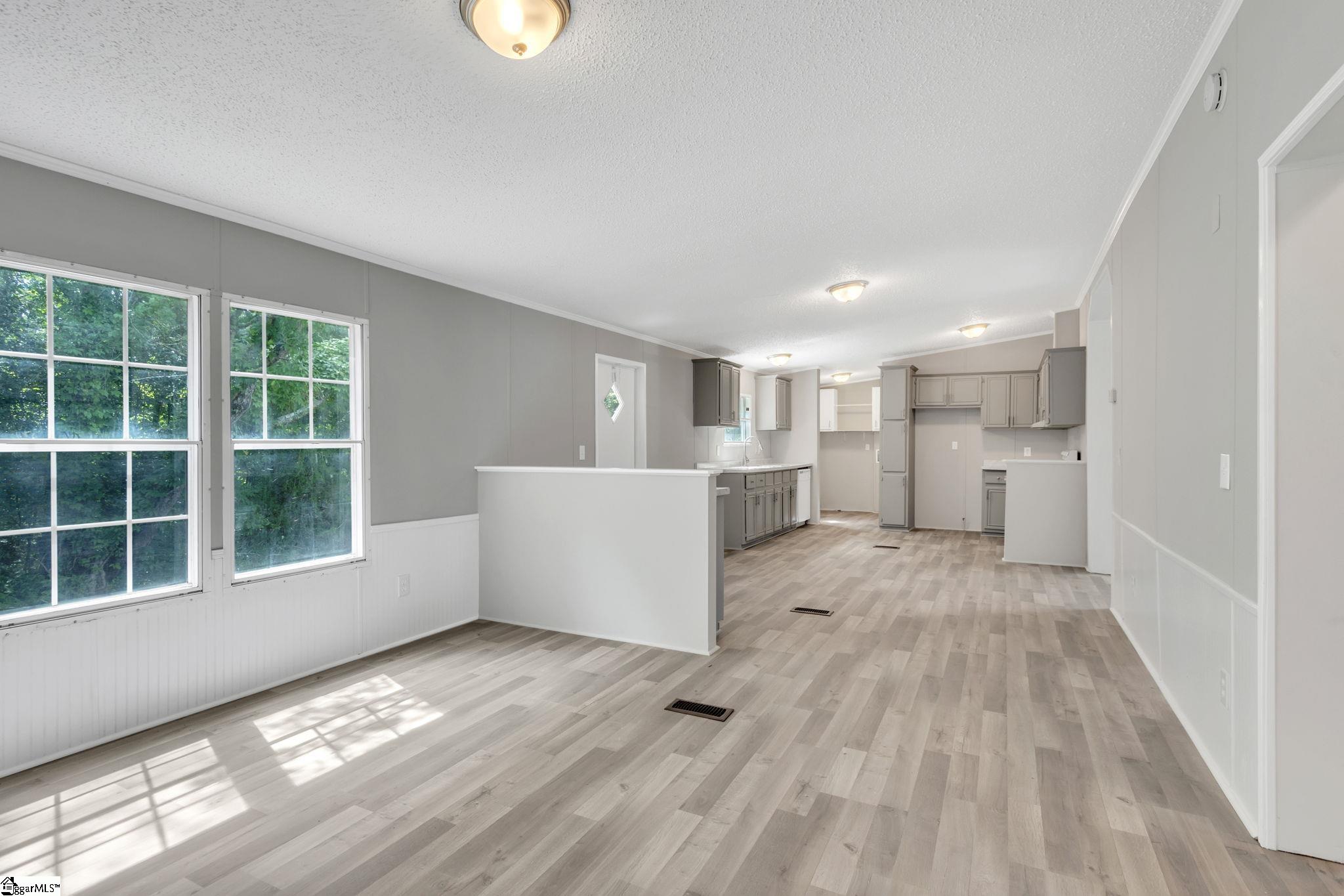3 Riverbreeze Road Greenville, SC 29611 - Photo 6 of 25 Gallery Image 6