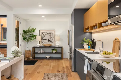 $799,000 | 204 Shepard Way Northwest, Bainbridge Island, WA 98110
