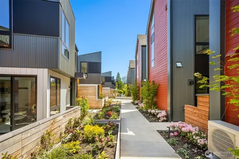 $799,000 | 204 Shepard Way Northwest, Bainbridge Island, WA 98110