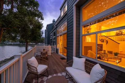 $1,285,821 | 849 Columbia Circle, Redwood Shores, CA 94065