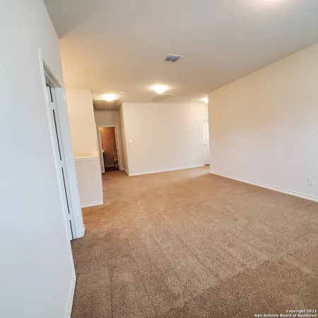 $1,925 | 8062 Halo Circle, San Antonio, TX 78252