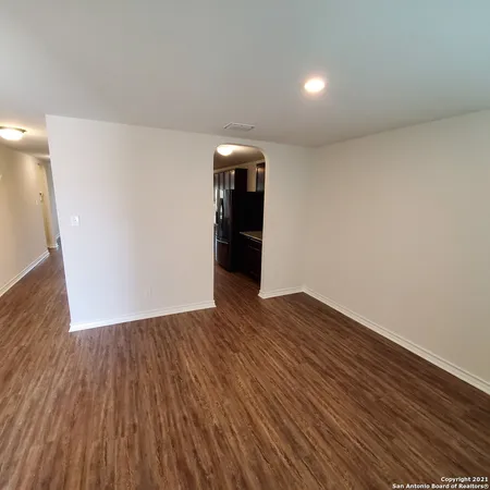 $1,925 | 8062 Halo Circle, San Antonio, TX 78252