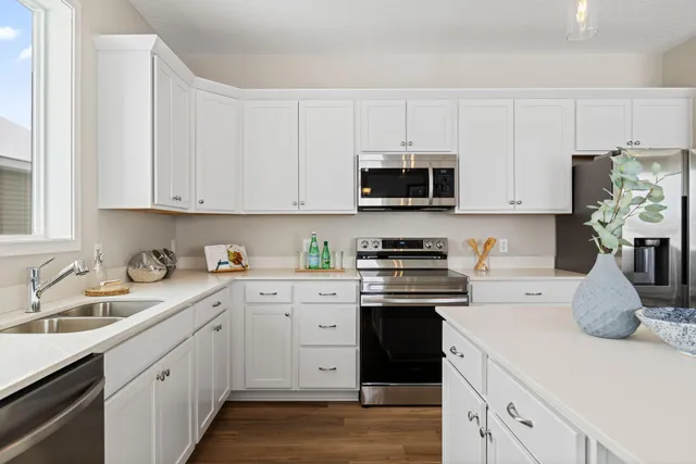 $429,900 | 1354 Wisteria Lane, New Richmond, WI 54017