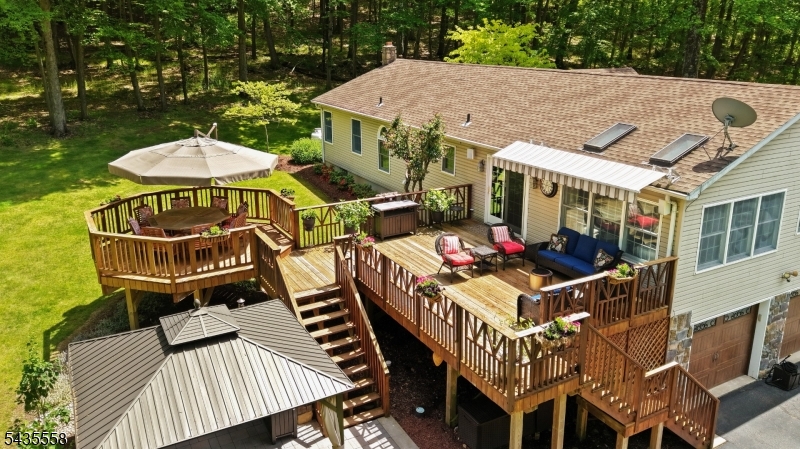 65 O Brien Road Hackettstown, NJ 07840 - Photo 7 of 48