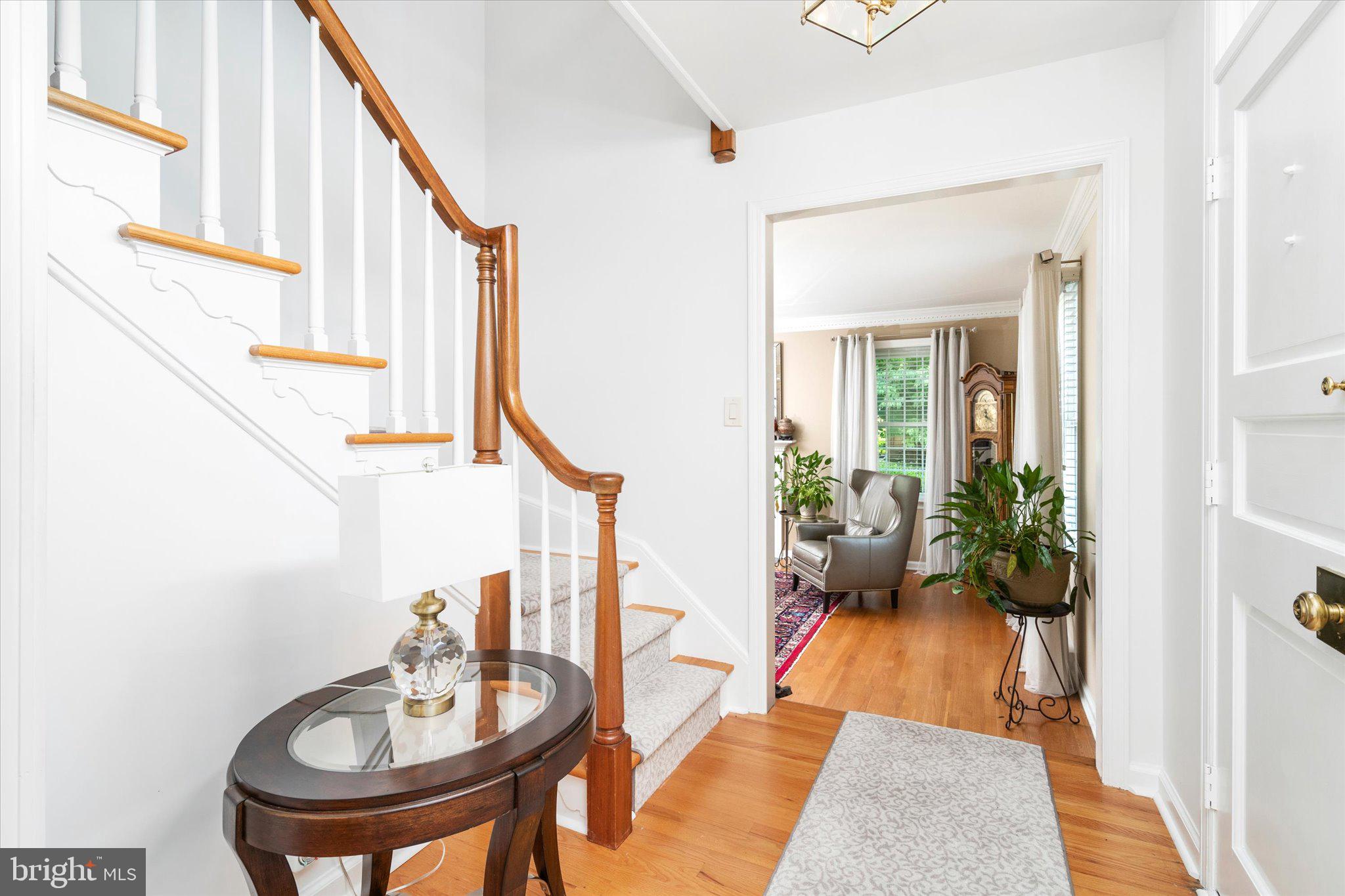 17 Forest Lane Ewing, NJ 08628 - Photo 4 of 48