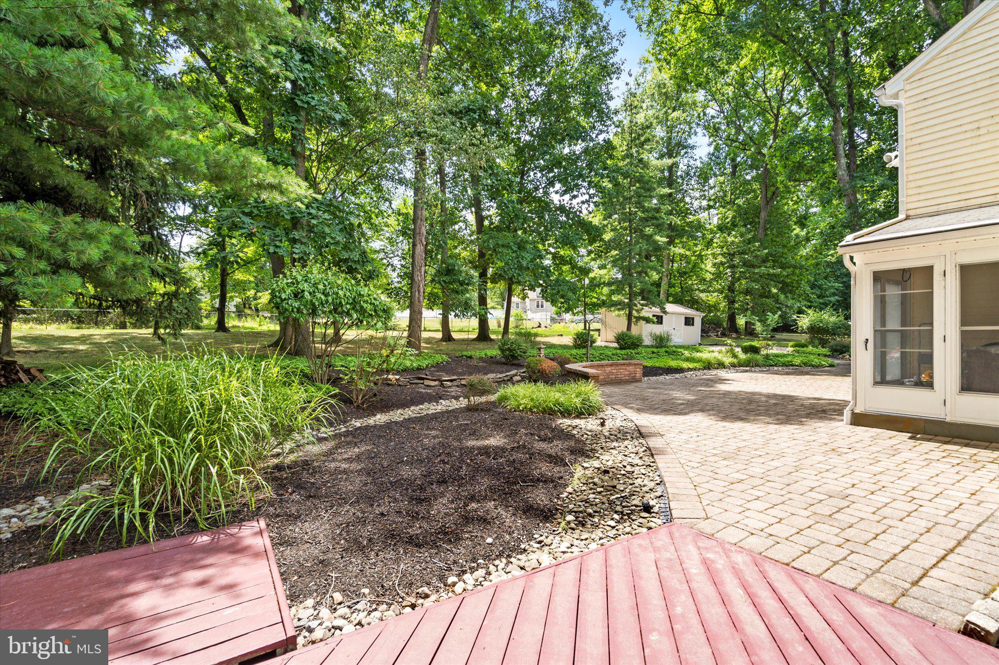 17 Forest Lane Ewing, NJ 08628 - Photo 41 of 48