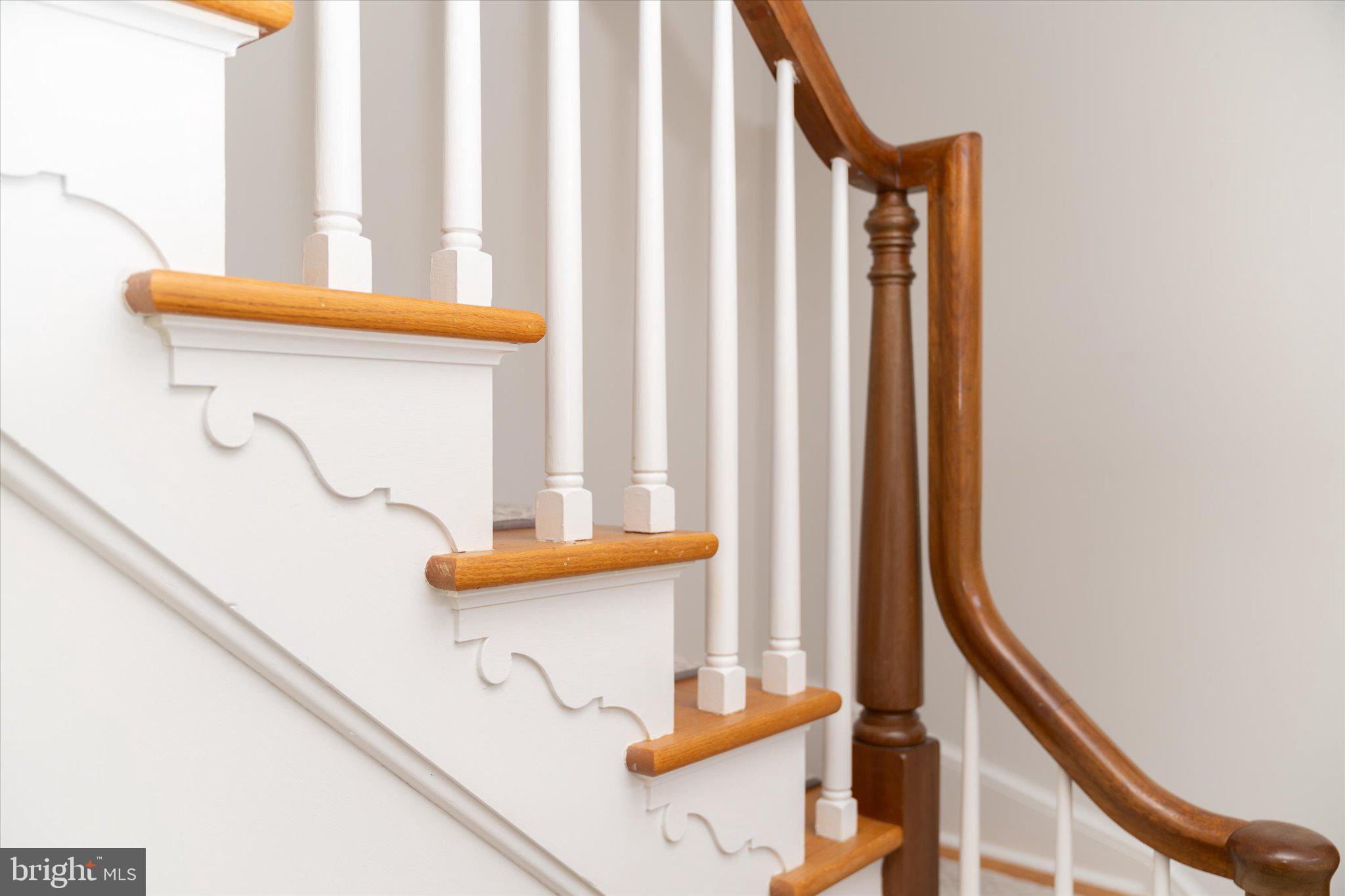 17 Forest Lane Ewing, NJ 08628 - Photo 5 of 48